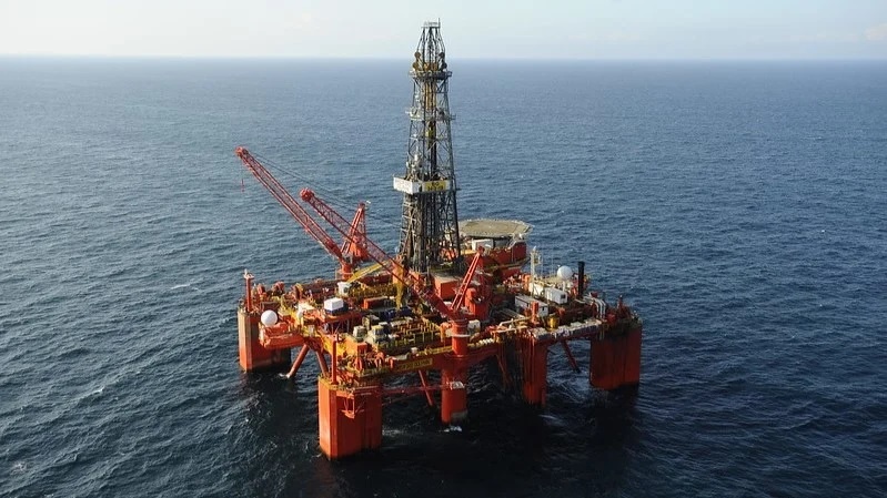 Máy bay không người lái giảm rủi ro trong kiểm tra dự án dầu khí ngoài khơi